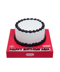 Customize birthday Cake per pounds Rates